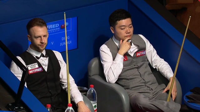 6轮仅1胜！曝曼联主帅砸坏电视+踢翻桌椅 狂喷众将：不振作就滚蛋