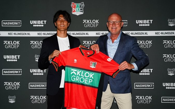 事实恰相反 事实恰相反